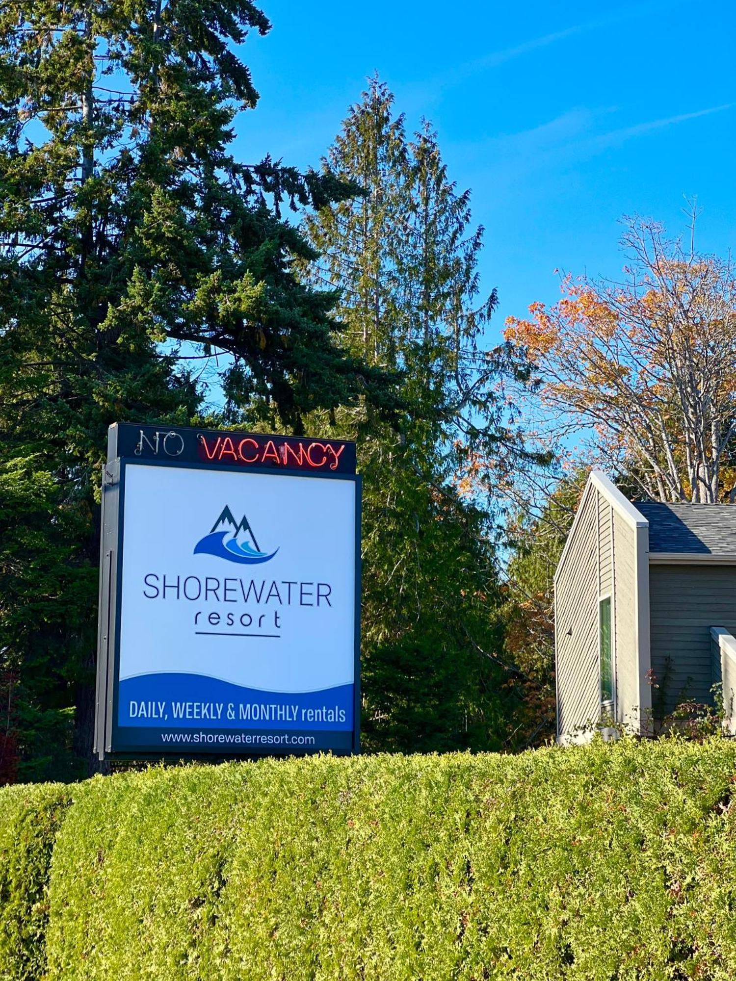 Shorewater Resort Кваликум-Бич Экстерьер фото